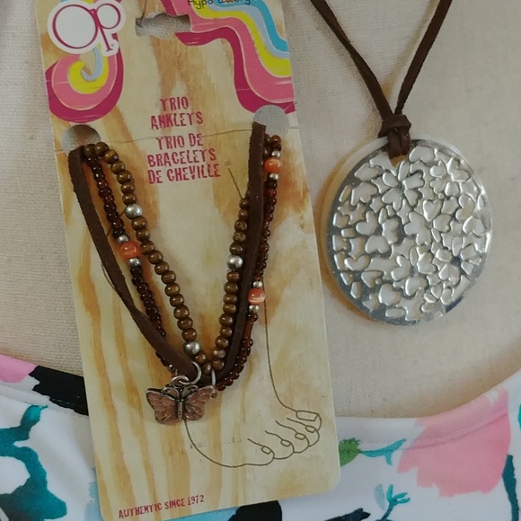 NWT OP Anklet and Necklace Set - Picture 4 of 6